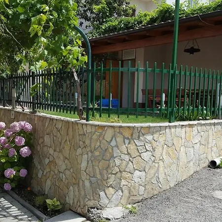 Apartman Nylo *