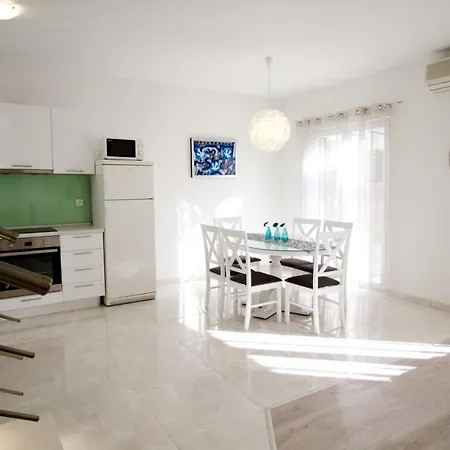 아파트 Nylo 스플리트